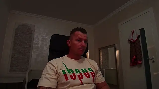 RomeoMalcolm online show from 03-22-25, 05:28