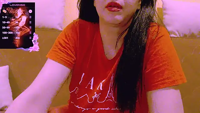 Alina eve online show from 09-25-25, 07:42