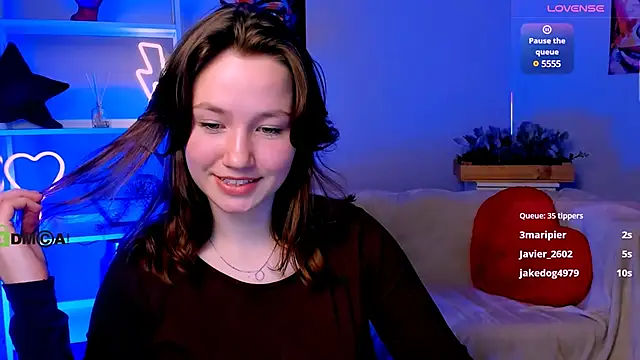 Snapshot of helli_belli chatting on 03-16-25, 03:58 helli belli online show from 03-16-25, 03:58