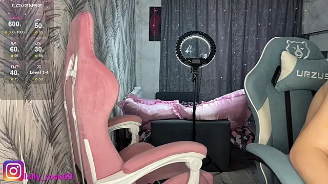 Snapshot of LallyRose69 chatting on 05-16-26, 10:36 LallyRose69 online show from 05-16-26, 10:36