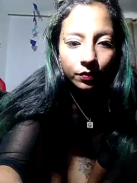 Snapshot of Harley-Davies chatting on 03-07-25, 06:43 Harley-Davies online show from 03-07-25, 06:43