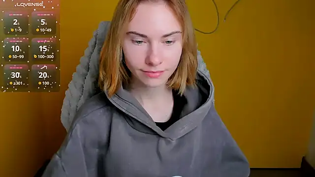 Snapshot of Fiona_Night chatting on 02-02-26, 06:12 Fiona Night online show from 02-02-26, 06:12