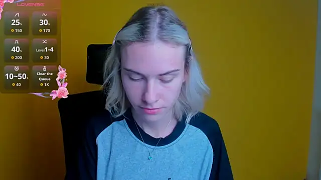 Fiona Night online show from 10-10-25, 06:58