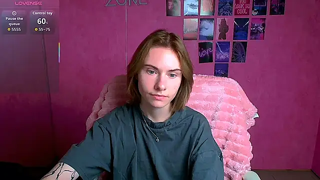 Fiona Night online show from 11-23-25, 06:34