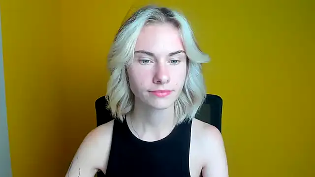 Fiona Night online show from 10-06-25, 05:35