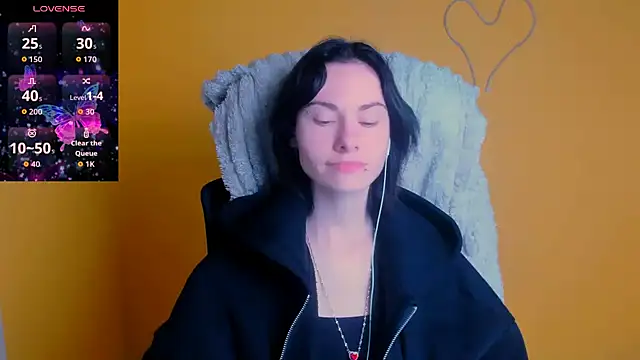 Fiona Night online show from 05-03-26, 05:34