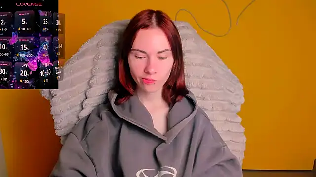 Fiona Night online show from 04-18-26, 05:21