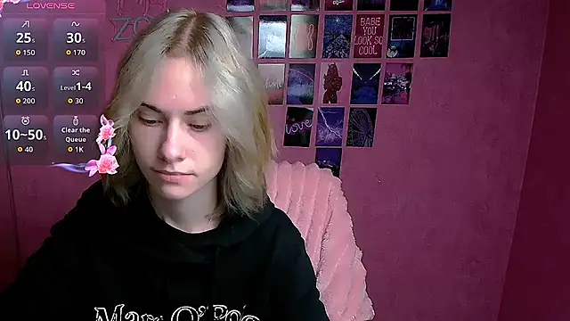 Fiona Night online show from 10-19-25, 05:32