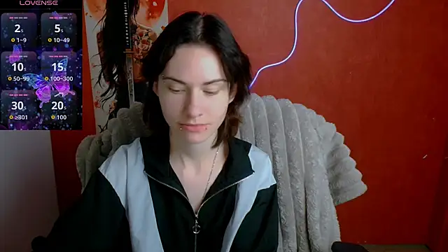 Fiona Night online show from 05-09-26, 05:22