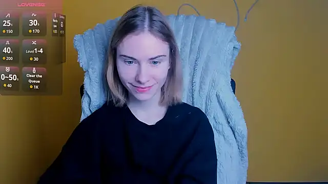 Snapshot of Fiona_Night chatting on 02-24-26, 06:14 Fiona Night online show from 02-24-26, 06:14