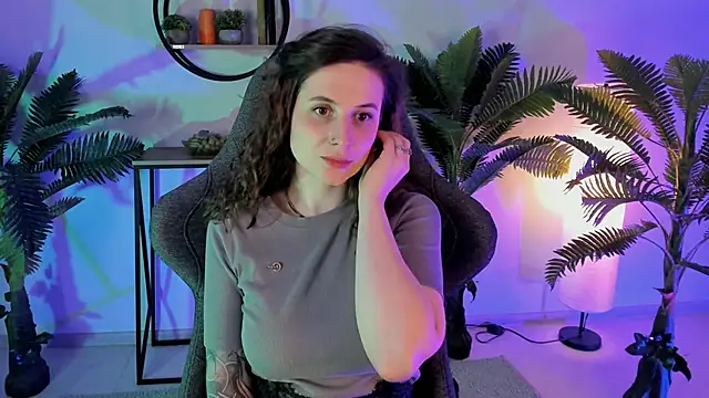 OliviaMcClean online show from 03-22-25, 08:48
