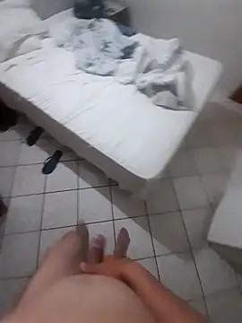 Snapshot of Edsonborges123 chatting on 09-22-25, 11:55 Edsonborges123 online show from 09-22-25, 11:55