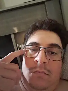 Snapshot of Edsonborges123 chatting on 03-22-25, 02:14 Edsonborges123 online show from 03-22-25, 02:14