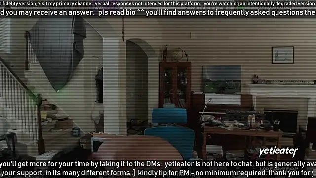 Snapshot of yetieater chatting on 02-12-25, 05:26 yetieater online show from 02-12-25, 05:26