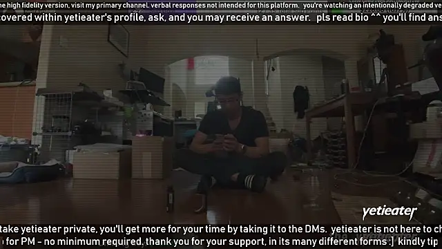 Snapshot of yetieater chatting on 01-17-25, 09:39 yetieater online show from 01-17-25, 09:39