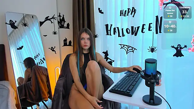 Alice neon online show from 10-28-25, 12:33