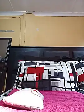 JuicyMilkyTizzy online show from 06-02-26, 07:19