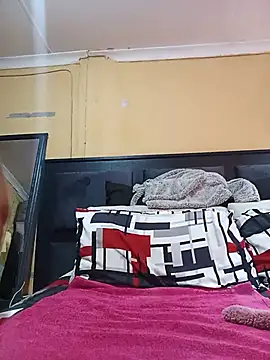 JuicyMilkyTizzy online show from 06-08-26, 11:44