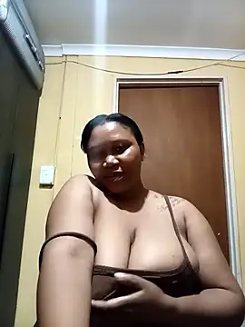 JuicyMilkyTizzy online show from 04-04-26, 09:32