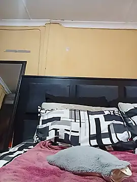 JuicyMilkyTizzy online show from 06-29-26, 12:16