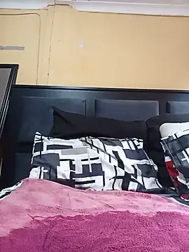JuicyMilkyTizzy online show from 07-01-26, 07:41