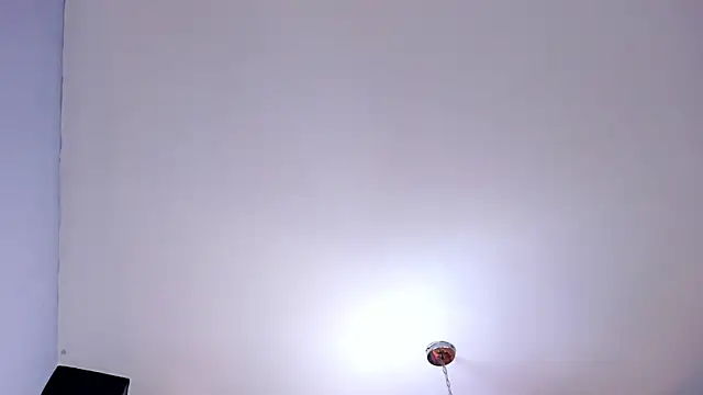 Melissa 23  online show from 12-19-25, 11:45