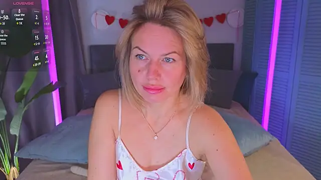 AssolMonet online show from 04-10-26, 06:42