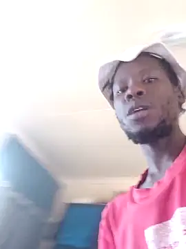 Snapshot of menzix96 chatting on 02-20-26, 12:51 menzix96 online show from 02-20-26, 12:51