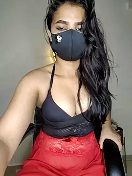 Snapshot of Noor-Bold chatting on 03-18-25, 11:20 Noor-Bold online show from 03-18-25, 11:20