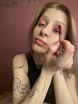 amorearte m online show from 12-05-25, 02:48