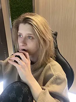 amorearte m online show from 03-12-25, 12:53