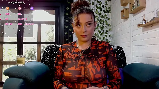 LiraSonnett online show from 12-03-25, 10:09