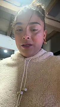 LiraSonnett online show from 12-05-25, 09:12