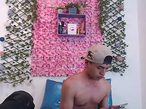 willians   0 online show from 10-04-25, 04:25