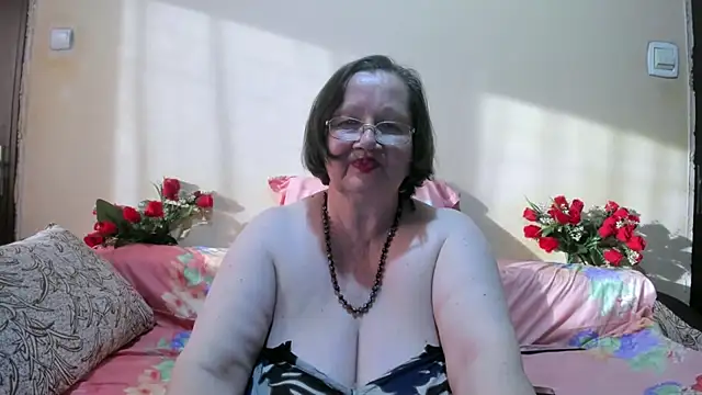 SingleMILF online show from 04-27-26, 04:05