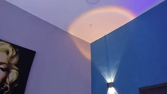 DANESKA HILLER online show from 01-14-26, 07:17