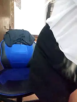 Melody73 online show from 03-26-26, 05:22