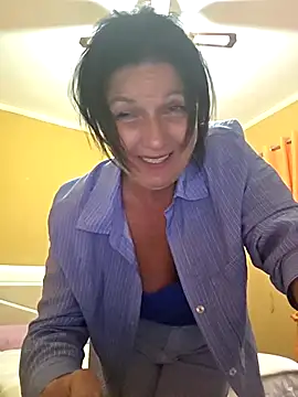 Melody73 online show from 02-19-26, 06:49