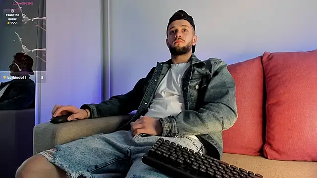 nicholasX1 online show from 09-25-25, 12:44