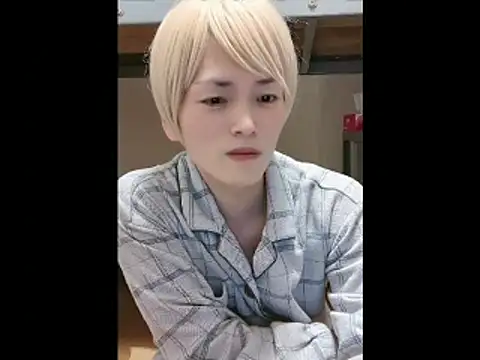 Snapshot of mgnhiroyuki chatting on 04-22-26, 09:27 mgnhiroyuki online show from 04-22-26, 09:27