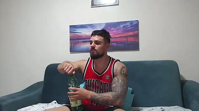 Tiberius hunk online show from 10-19-25, 07:55