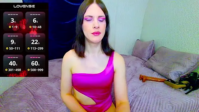 Snapshot of Nicole_Redfields chatting on 02-21-26, 10:17 Nicole Redfields online show from 02-21-26, 10:17