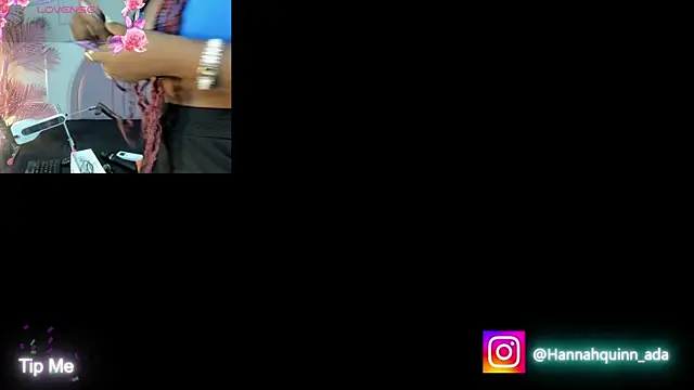 Snapshot of Hanaahquinn chatting on 05-01-26, 11:37 Hanaahquinn online show from 05-01-26, 11:37