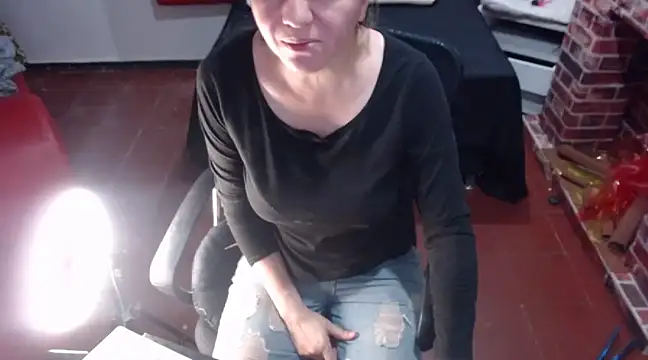 CrazzyJuana online show from 03-16-25, 09:37