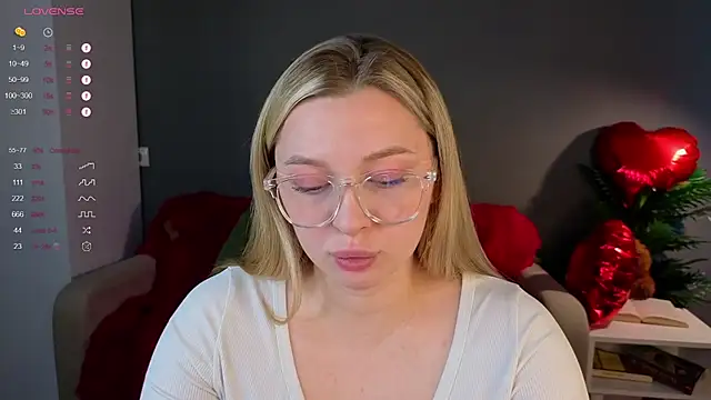 christie luv online show from 02-18-26, 11:17