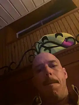 Mac ThunderCock online show from 03-01-25, 06:57