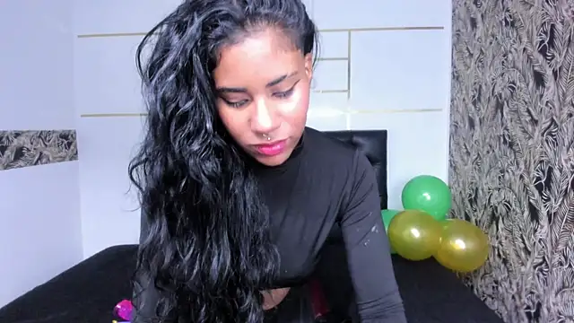 Snapshot of Abby_brown__ chatting on 03-19-25, 03:40 Abby brown online show from 03-19-25, 03:40