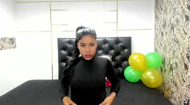 Snapshot of Abby_brown__ chatting on 03-19-25, 12:01 Abby brown online show from 03-19-25, 12:01