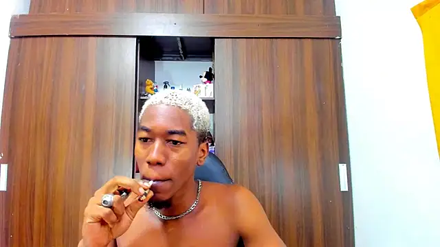 Dreamastercum  online show from 10-14-25, 01:12