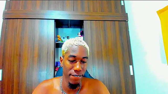 Dreamastercum  online show from 11-03-25, 10:13